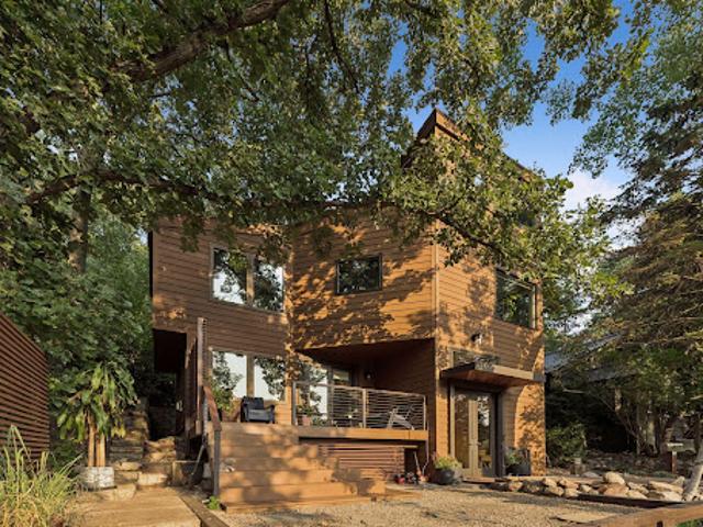 House for sale in Hennepin, Minnesota