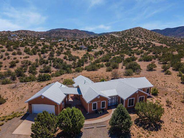 House for sale in New Mexico