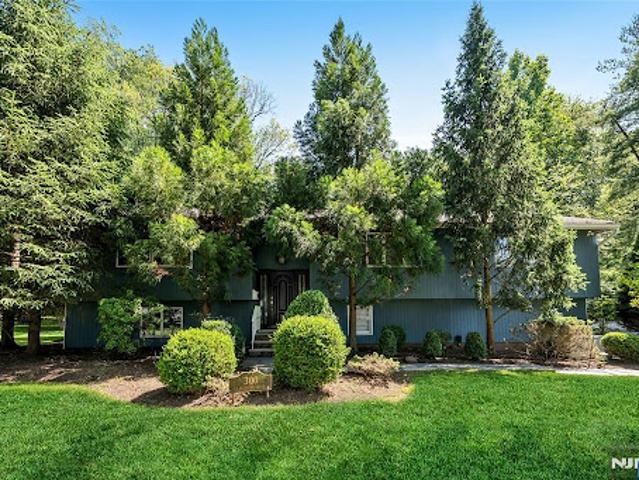 House for sale in Haworth, New Jersey