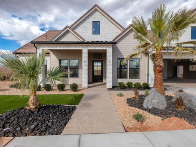 House for sale in Washington, Utah