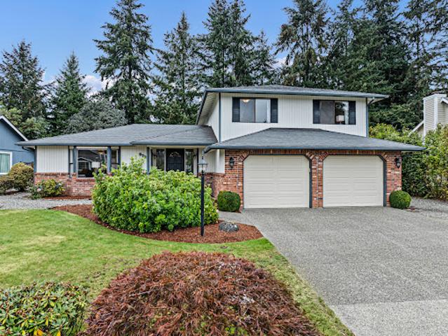 House for sale in University Place, Pierce County