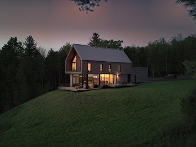 House for sale in Memphrémagog, Quebec