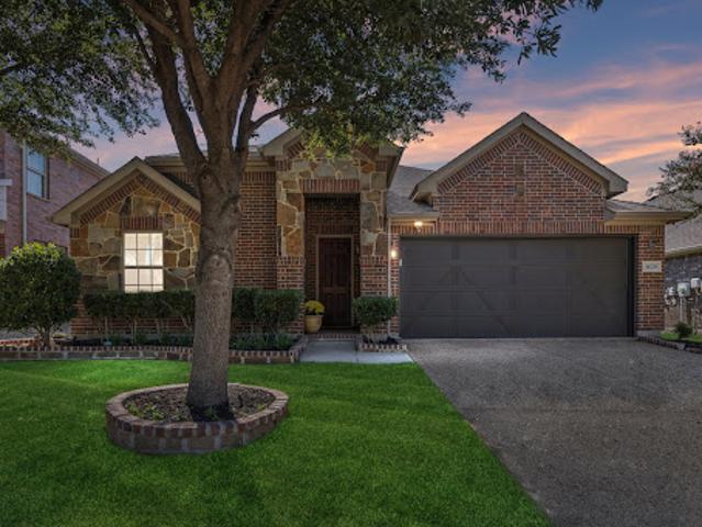 House for sale in Carrollton, Texas