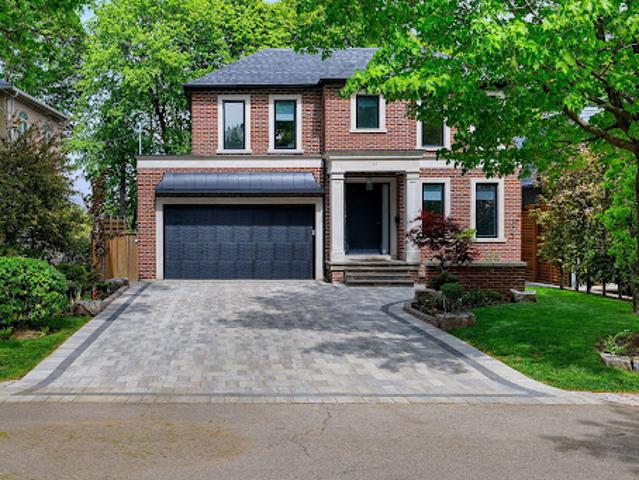 House for sale in Toronto, Golden Horseshoe