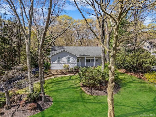 House for sale in Huntington, New York