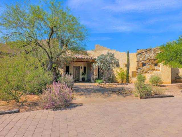 House for sale in Cave Creek, Arizona