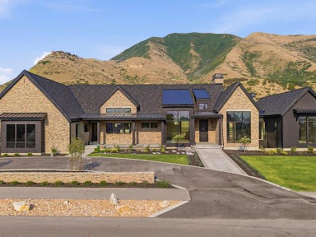 House for sale in Mapleton, Utah