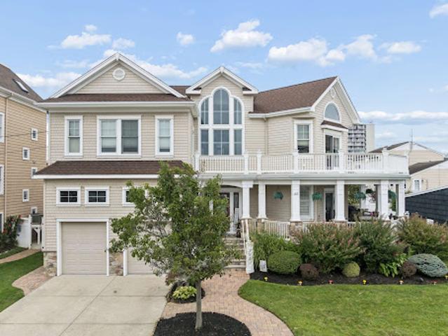 House for sale in Ventnor City, Atlantic County