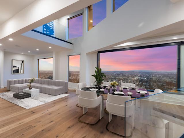 House for sale in Canoga Park, California