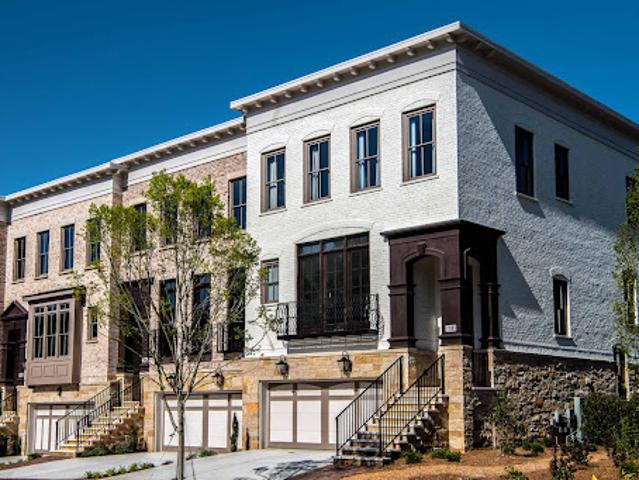 House for sale in Alpharetta