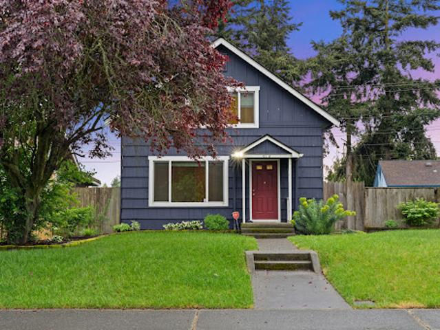 House for sale in Everett, Washington