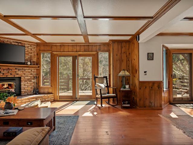 House for sale in Cedar Glen, California