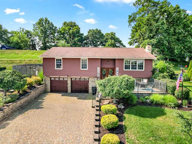 House for sale in Satsuma, Alabama