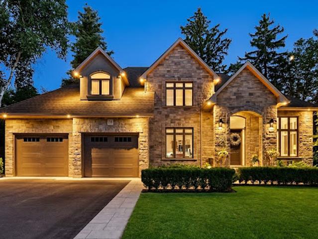 House for sale in Ancaster, Ontario