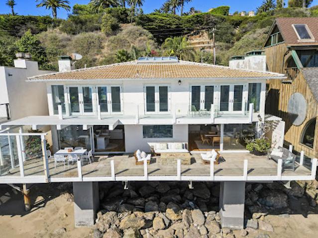 House for sale in Malibu, California