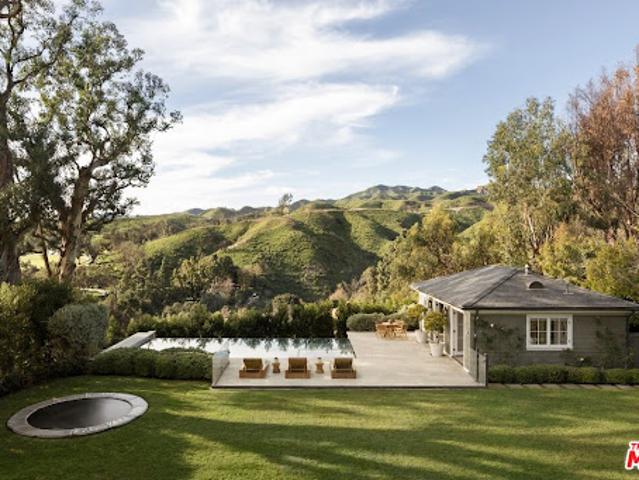 House for sale in Canoga Park, California