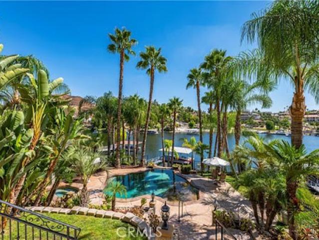 House for sale in Canyon Lake, California