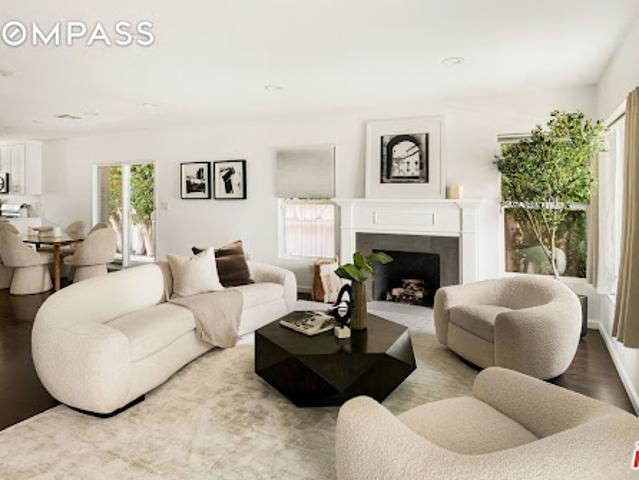 House for sale in Canoga Park, California