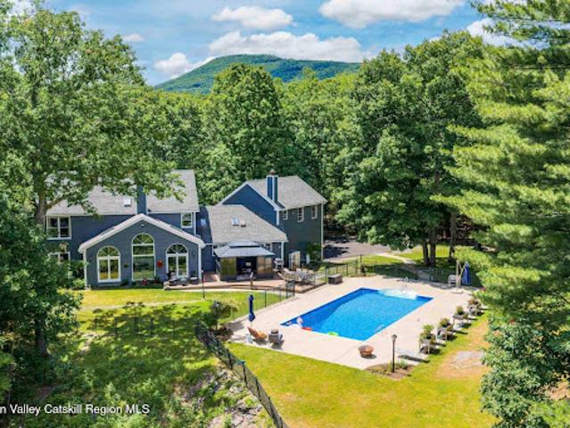 House for sale in Hurley, New York
