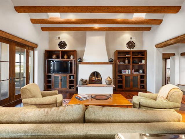 House for sale in Santa Fe, New Mexico