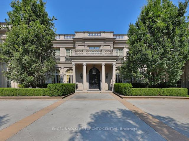 House for sale in Oakville, Ontario