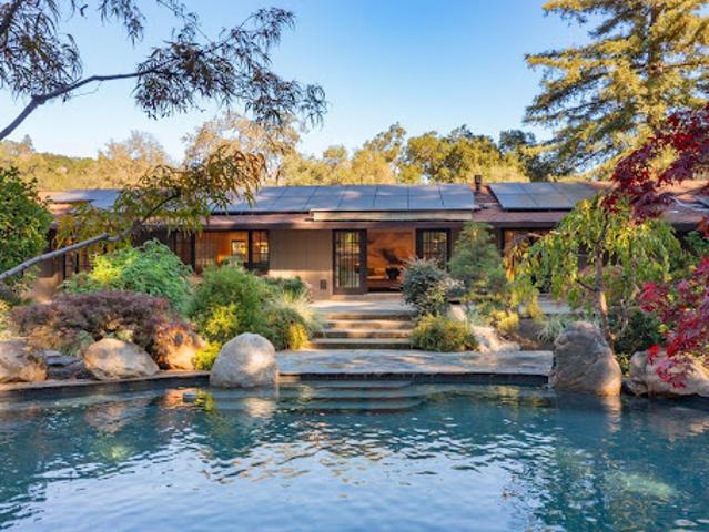 House for sale in Saint Helena, California