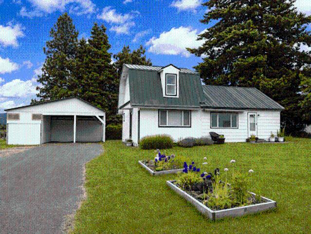 House for sale in Oregonia