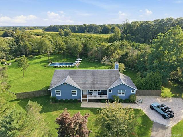 House for sale in Argyle, New York