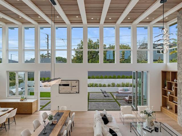 House for sale in Manhattan Beach, California