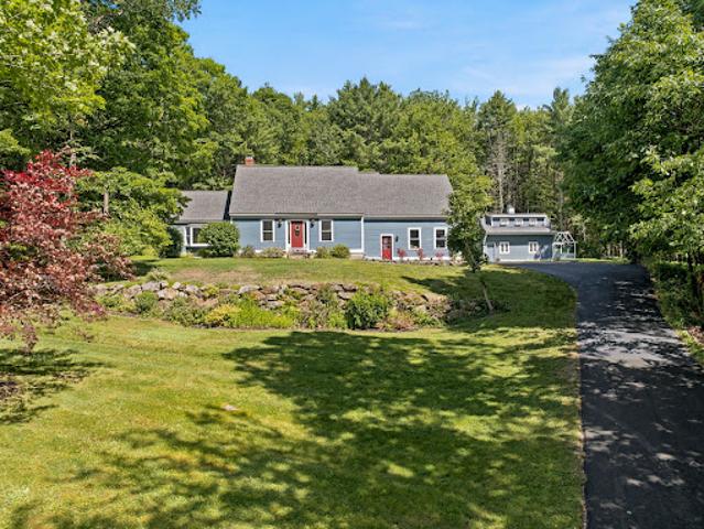 House for sale in New Hampshire