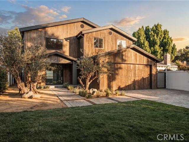 House for sale in Sherman Oaks Neighborhood Council District, Canoga Park