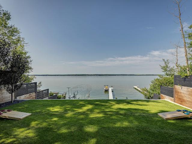 House for sale in Birchcliff, Alberta