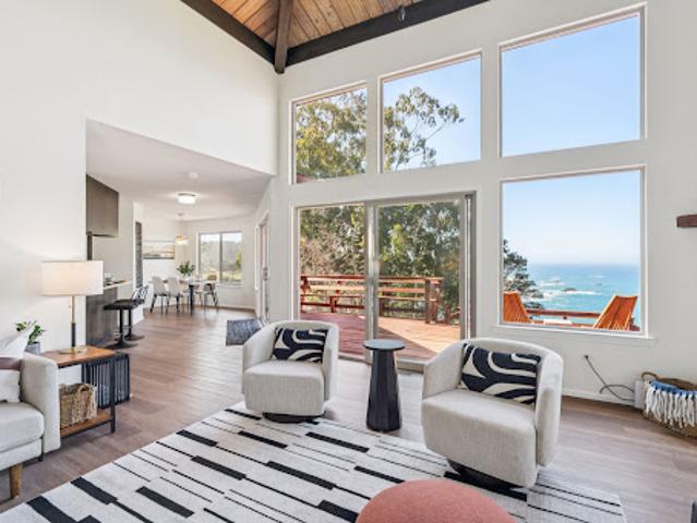 House for sale in Jenner, California