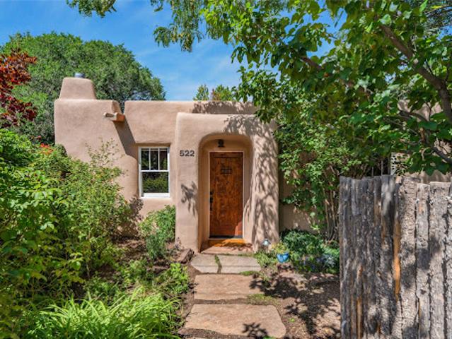 House for sale in Santa Fe, New Mexico