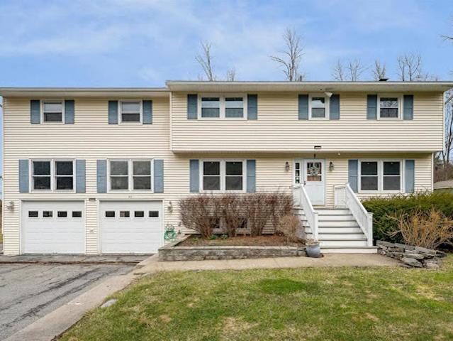 House for sale in Shelburne, Vermont