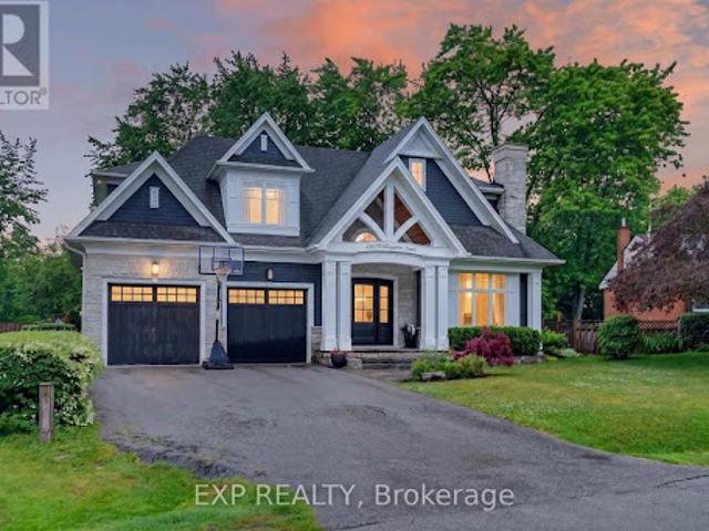 House for sale in Oakville, Ontario