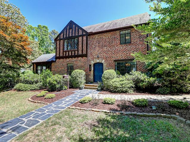 House for sale in Virginia