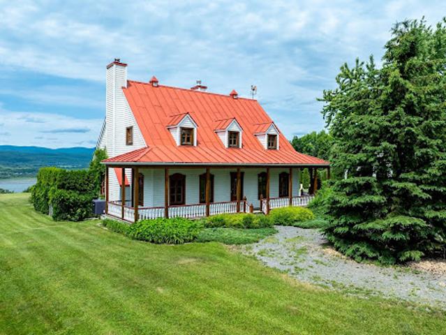 House for sale in L'île-d'orléans, Quebec