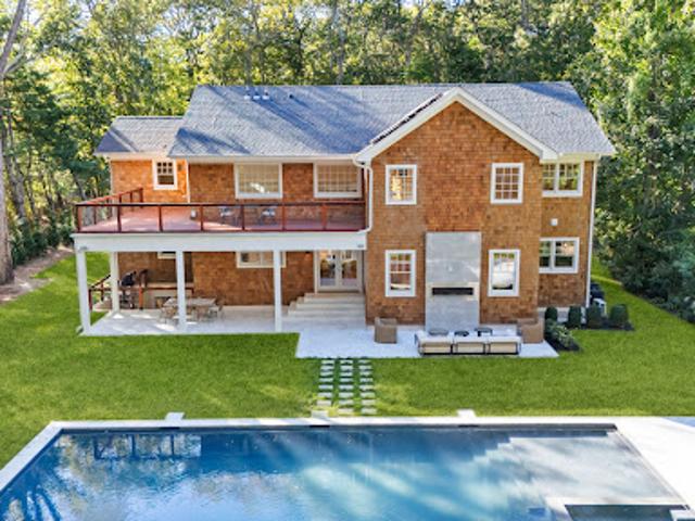 House for sale in Wainscott, New York