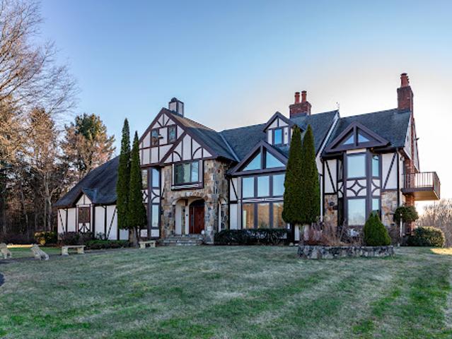 House for sale in Roxbury, Connecticut