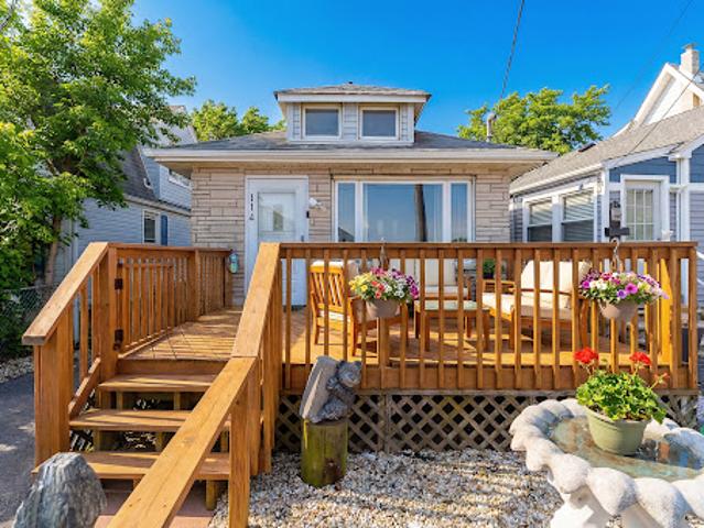 House for sale in Cliffwood, New Jersey