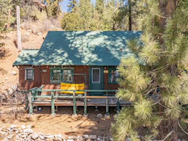 House for sale in Fawnskin