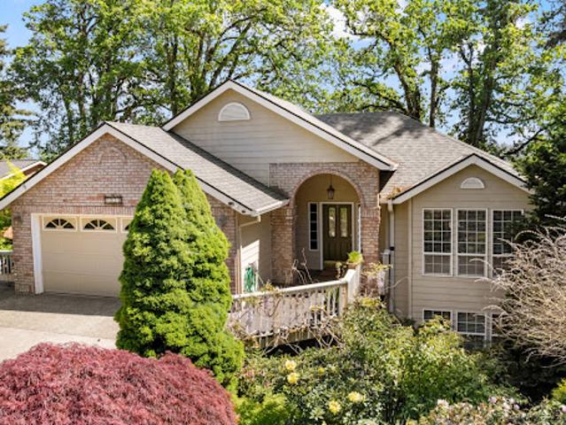 House for sale in Oregonia