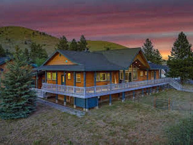 House for sale in Portola