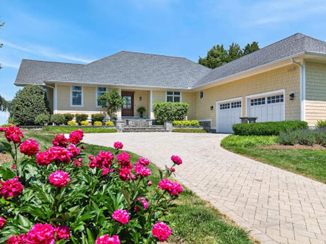 House for sale in Mayo, Maryland