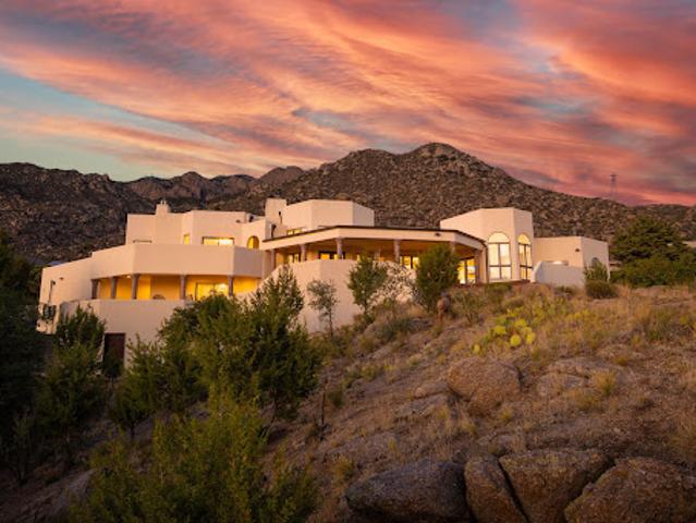 House for sale in New Mexico