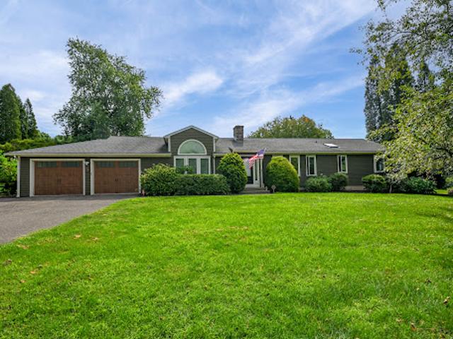 House for sale in Newtown, Connecticut