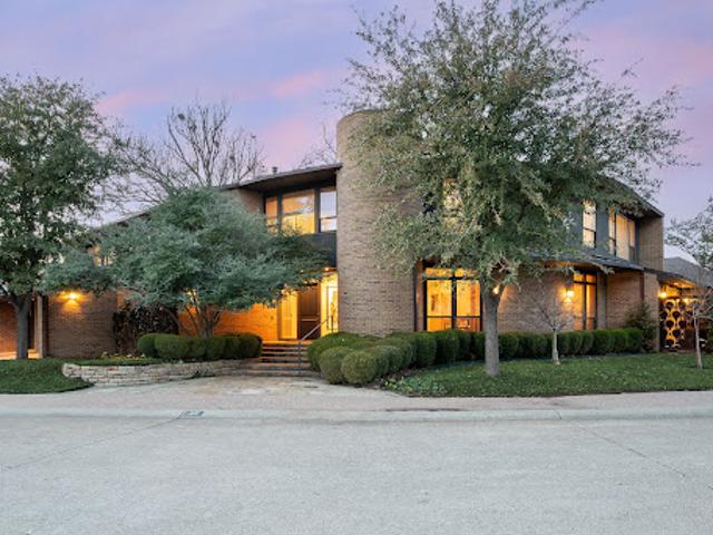 House for sale in Dallas, Texas