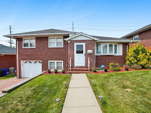House for sale in Hudson, New Jersey