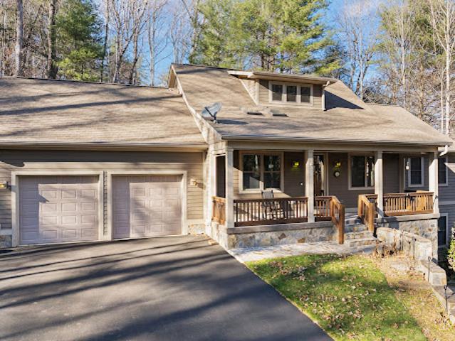 House for sale in Hendersonville, North Carolina